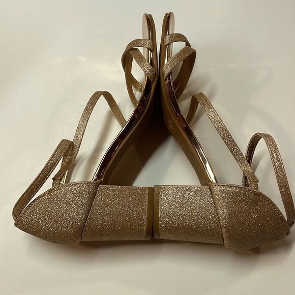 Journee Women’s Bella Gold Glitter Block Heel Dress Sandal Sz 7.5 - Picture 6 of 8